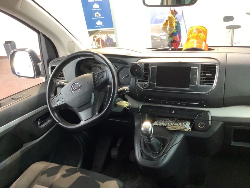 Opel Zafira Life 2.0 Diesel M Selection L2 — zdjęcie 12