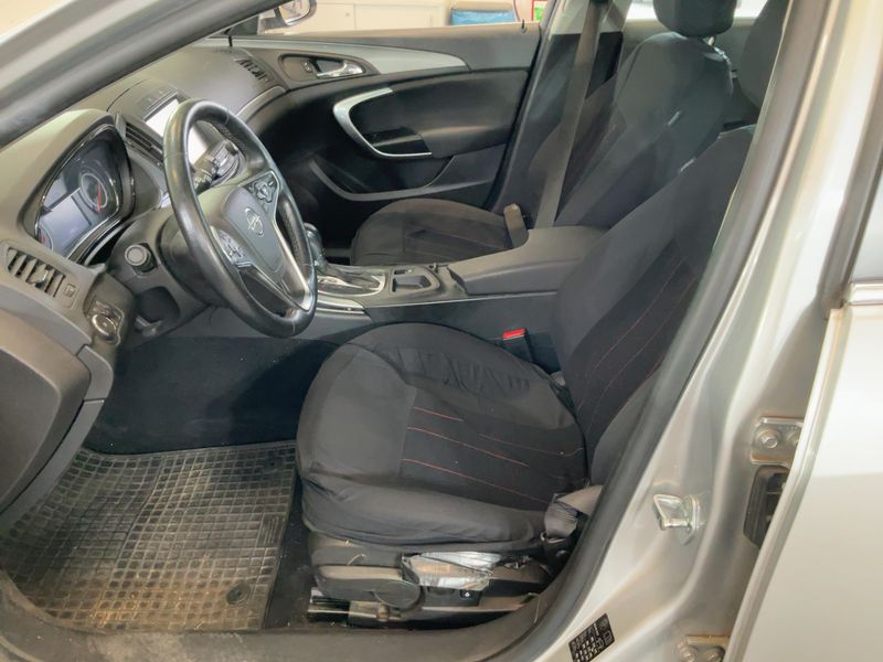 Opel Insignia Sports Tourer 1.6 CDTI DPF Edition 2017 – снимка 16