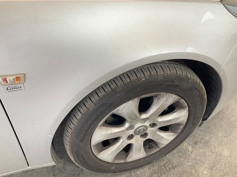 Opel Insignia Sports Tourer 1.6 CDTI DPF Edition 2017 – снимка 21