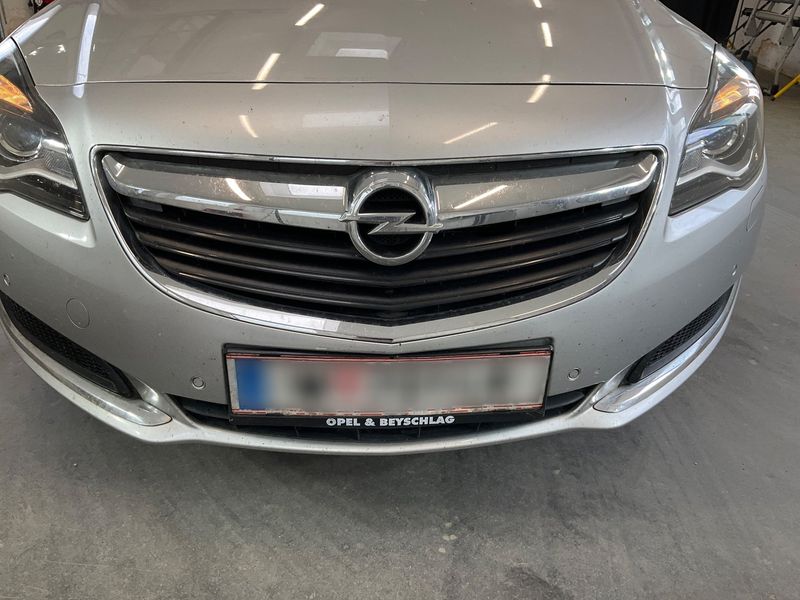 Opel Insignia Sports Tourer 1.6 CDTI DPF Edition 2017 – снимка 40