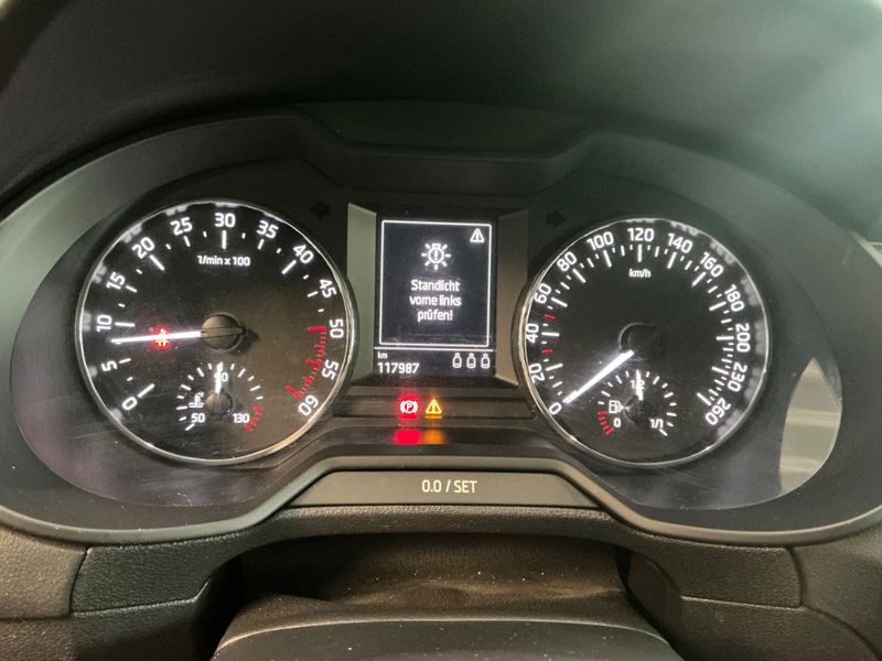Skoda Octavia 2.0 TDI Style 4x4 2016 – снимка 35