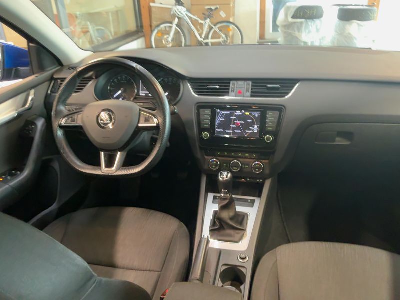 Skoda Octavia 2.0 TDI Style 4x4 2016 – снимка 18