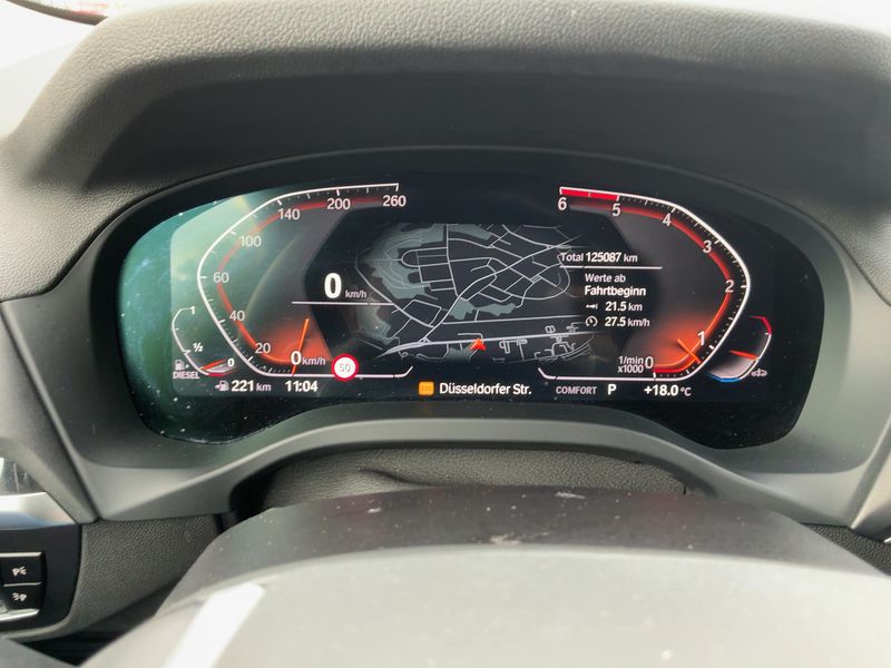 BMW X4 xDrive 30d Mild-Hybrid xLine — zdjęcie 13