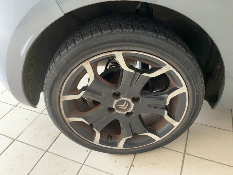 Citroen DS3 1.6 HDi SoChic 2011 – снимка 9