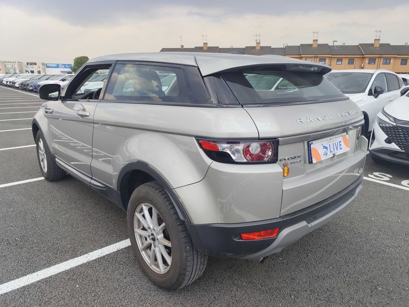 Land Rover Evoque 2.2 Td4 Pure — zdjęcie 3