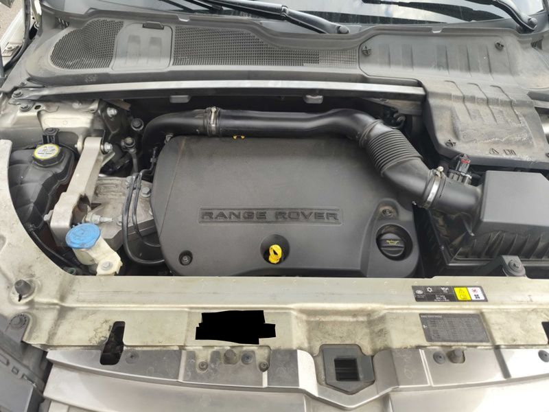 Land Rover Evoque 2.2 Td4 Pure — zdjęcie 8