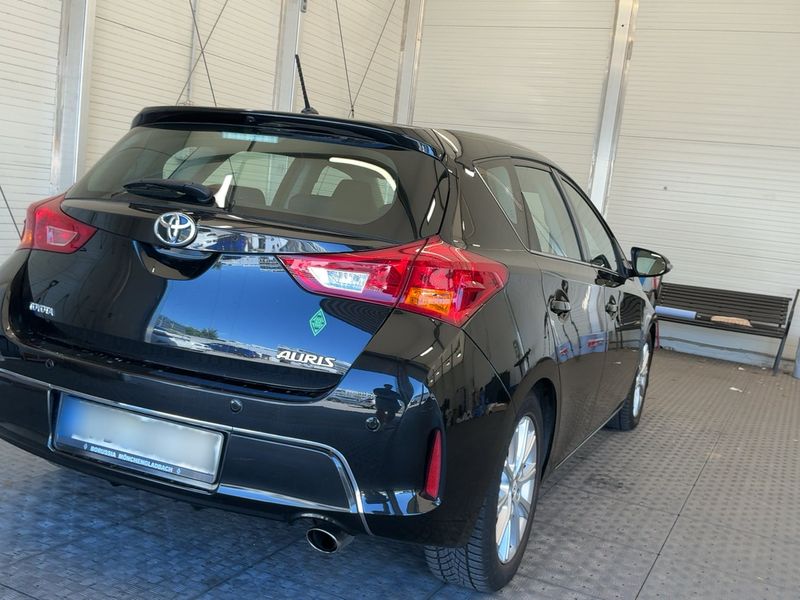 Toyota Auris 1.6 START Edition — zdjęcie 6