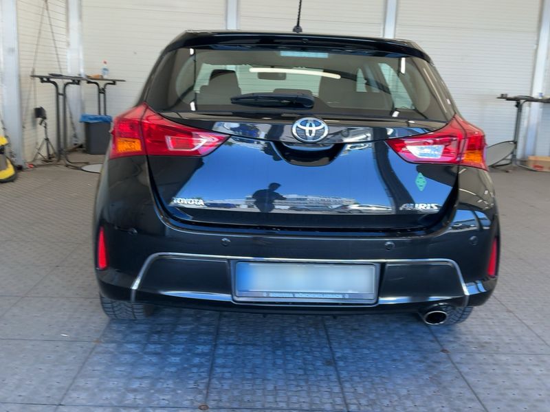 Toyota Auris 1.6 START Edition — zdjęcie 5