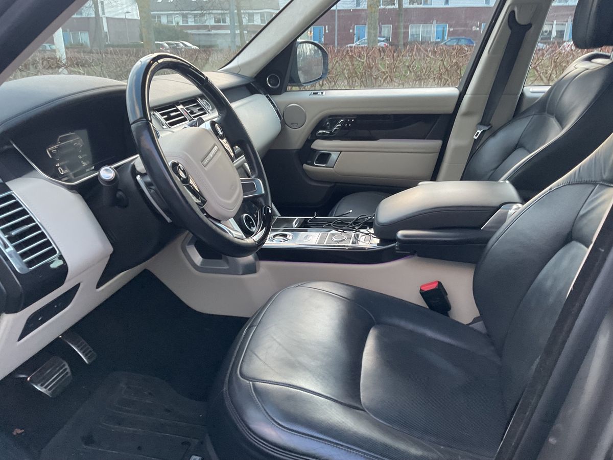 Land Rover 2018 — photo 17