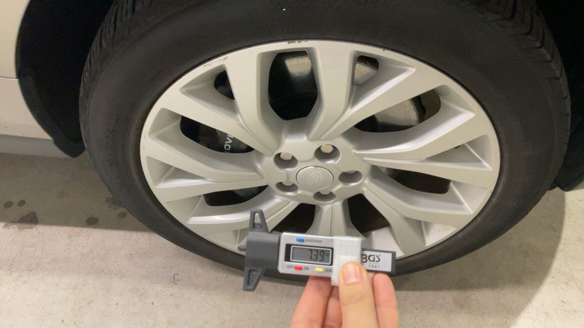 Land Rover 2018 — photo 12