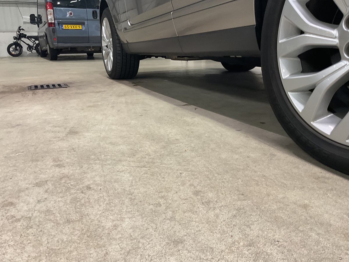 Land Rover 2018 — photo 31