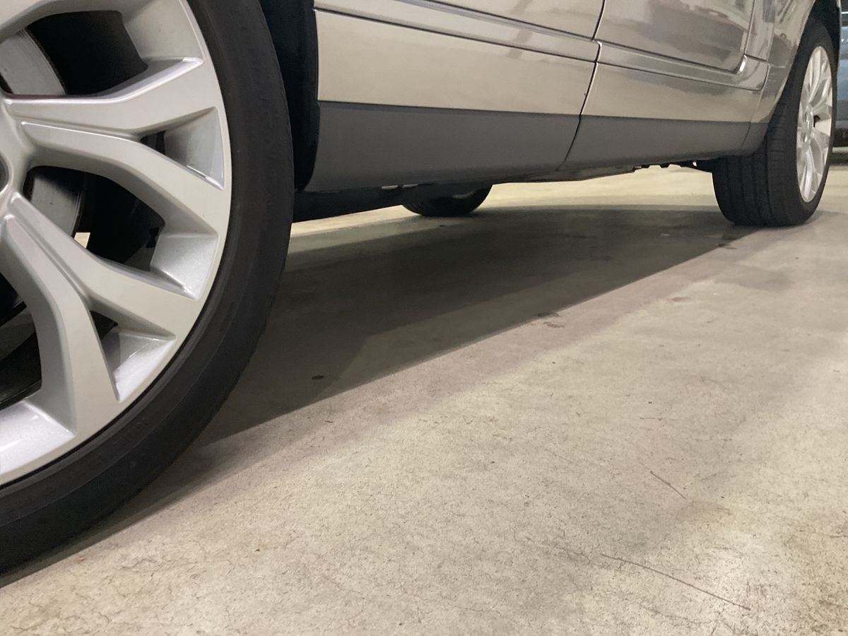 Land Rover 2018 — photo 24