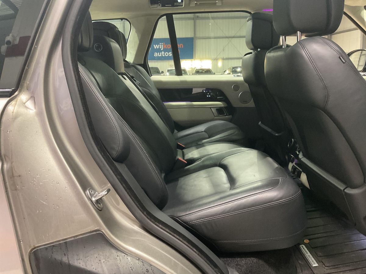 Land Rover 2018 — photo 23