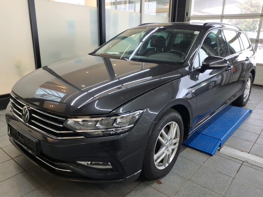 Volkswagen Passat 2023
