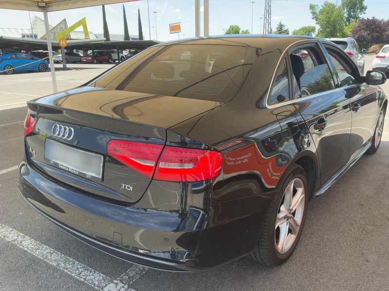 Audi A4 2.0 TDI — zdjęcie 6