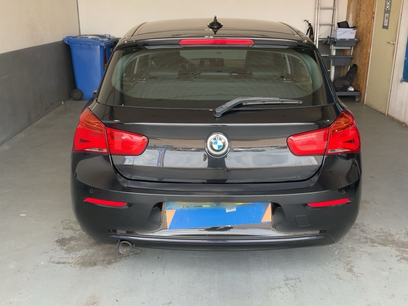 BMW 1er 116d Sport Line 2018 – снимка 7