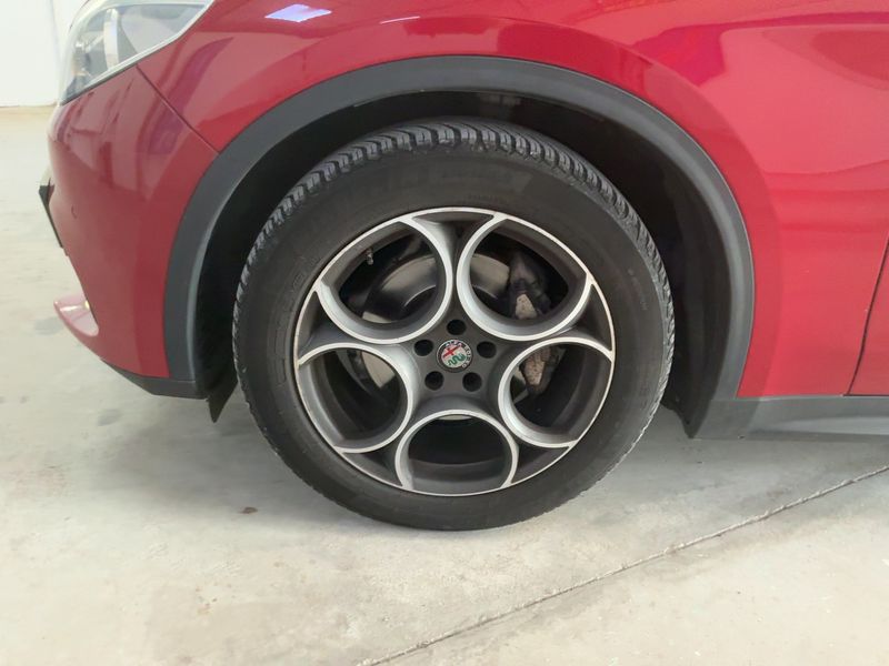 Alfa Romeo Stelvio 2.2 JTDM 2WD 2018 – снимка 3