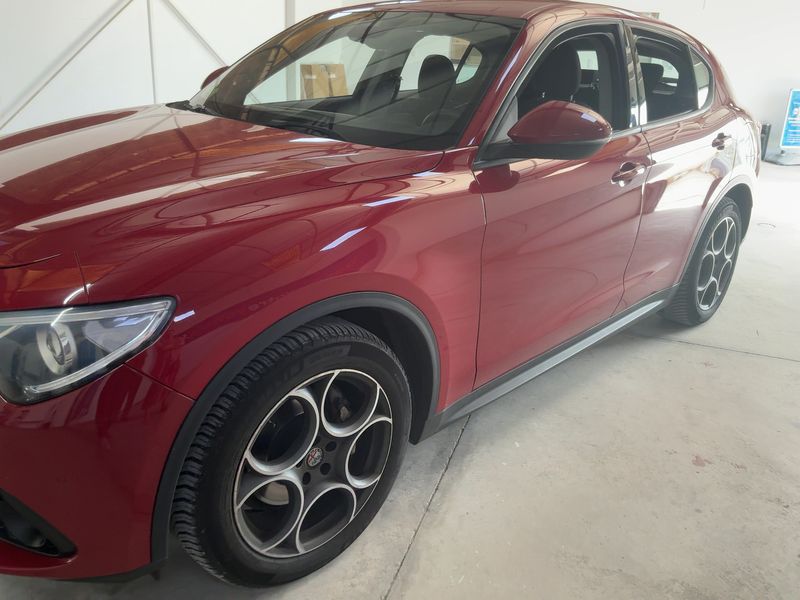 Alfa Romeo Stelvio 2.2 JTDM 2WD 2018 – снимка 2