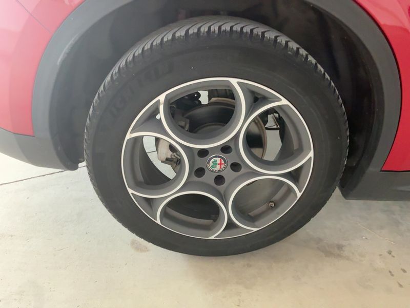 Alfa Romeo Stelvio 2.2 JTDM 2WD 2018 – снимка 9