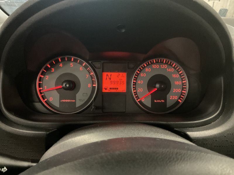 Mitsubishi Colt 1.3 Intense — zdjęcie 4
