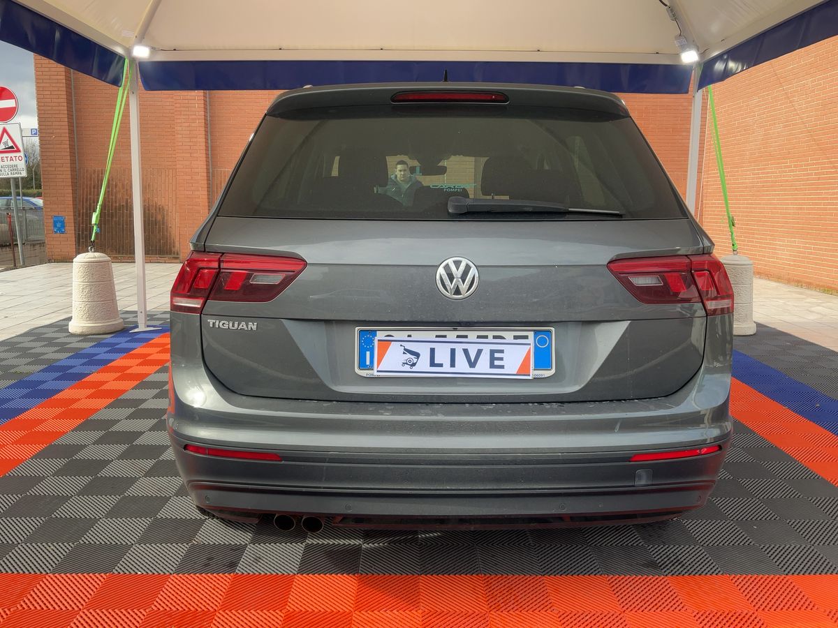 Volkswagen Tiguan 2020 — photo 8