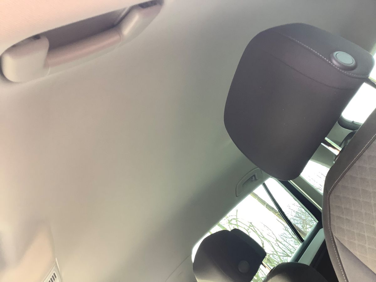 Volkswagen Tiguan 2020 — photo 29