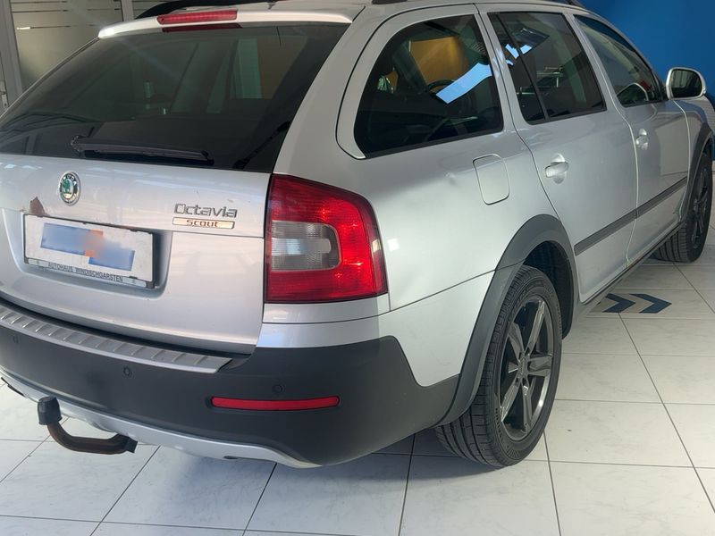 Skoda Octavia 2.0 TDI Scout 4x4 — zdjęcie 6