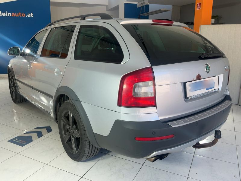 Skoda Octavia 2.0 TDI Scout 4x4 — zdjęcie 3