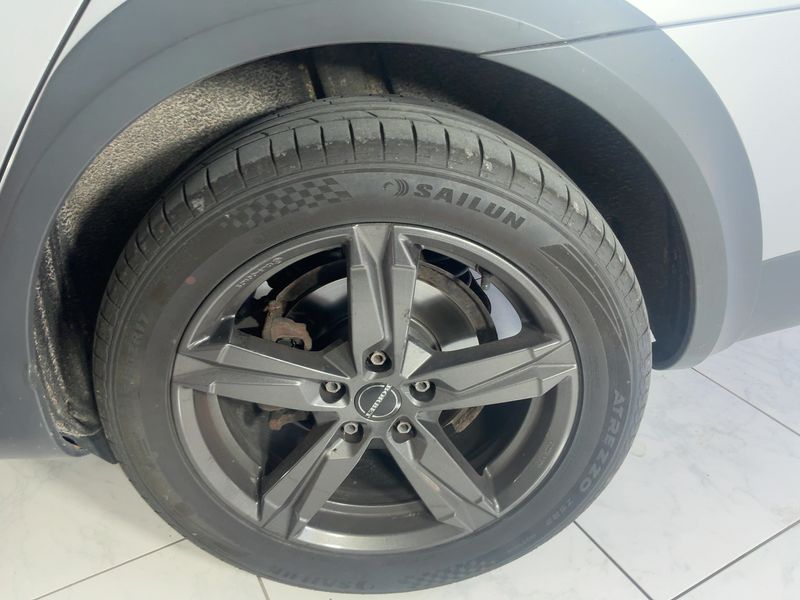 Skoda Octavia 2.0 TDI Scout 4x4 2013 – снимка 5