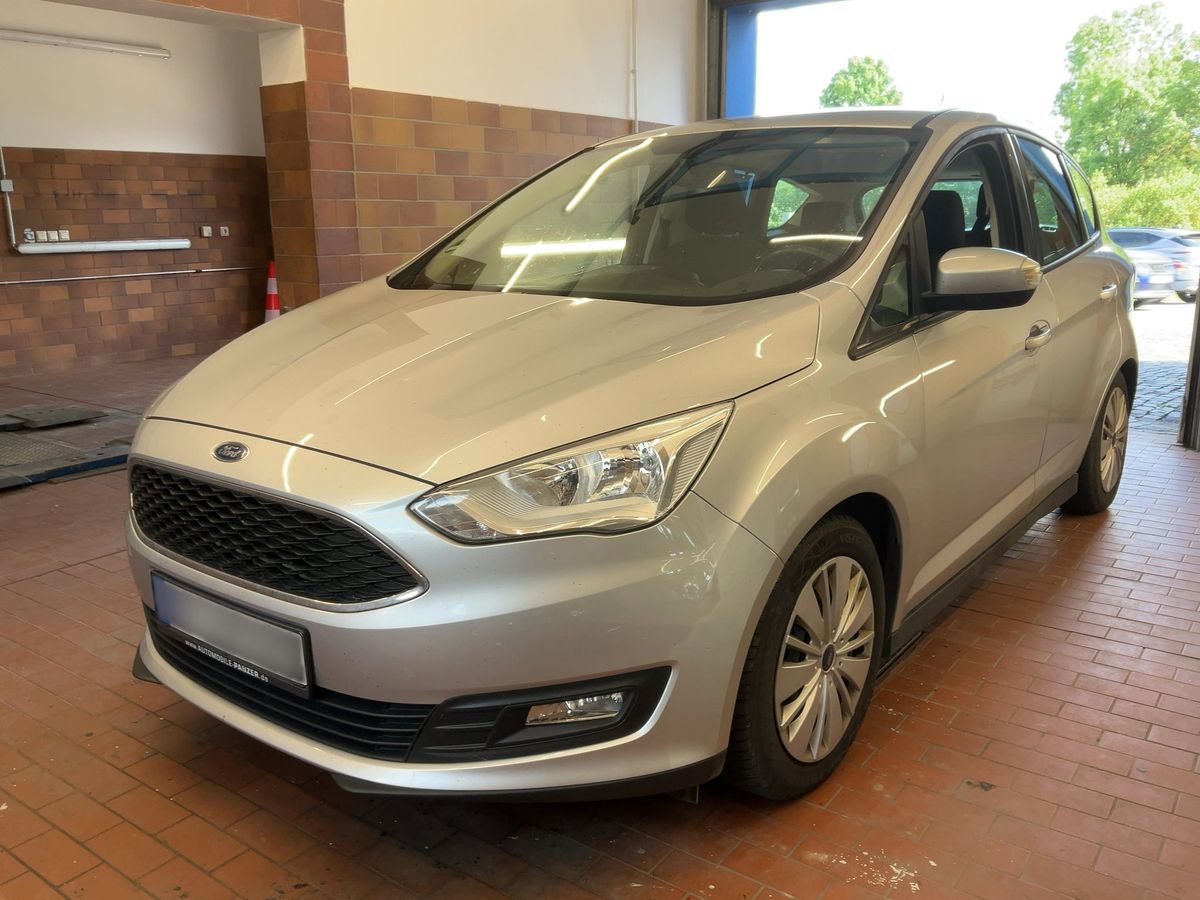Ford C-Max 2017 — photo 1