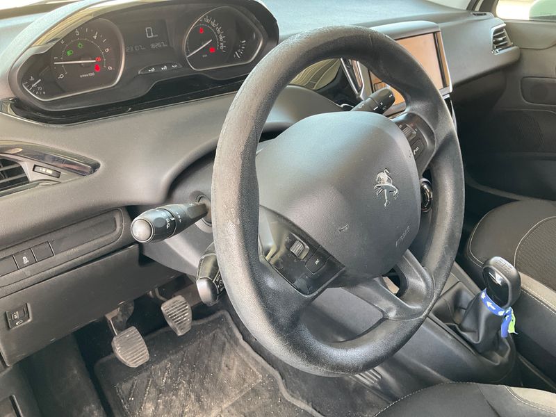 Peugeot 208 1.6 Blue-HDi Active 2015 – снимка 30