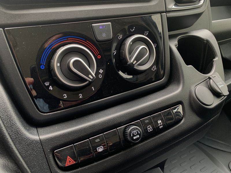 Fiat Ducato 2.2 M-Jet L5H2 RS: 4035 mm — zdjęcie 19