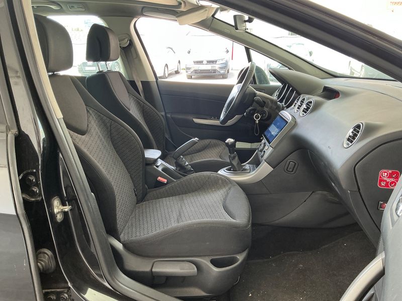 Peugeot 308 1.6 Sport — zdjęcie 3