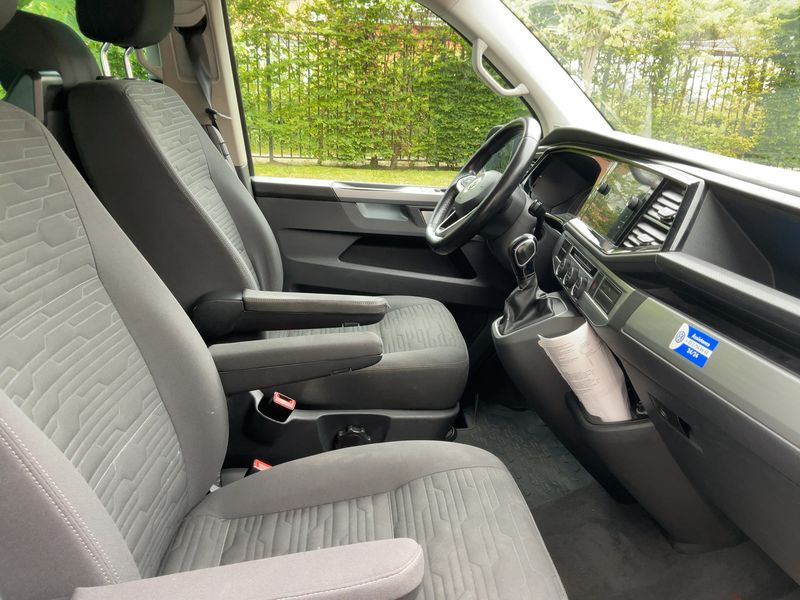 Volkswagen T6 Multivan 2.0 TDI Comfortline FWD — zdjęcie 11
