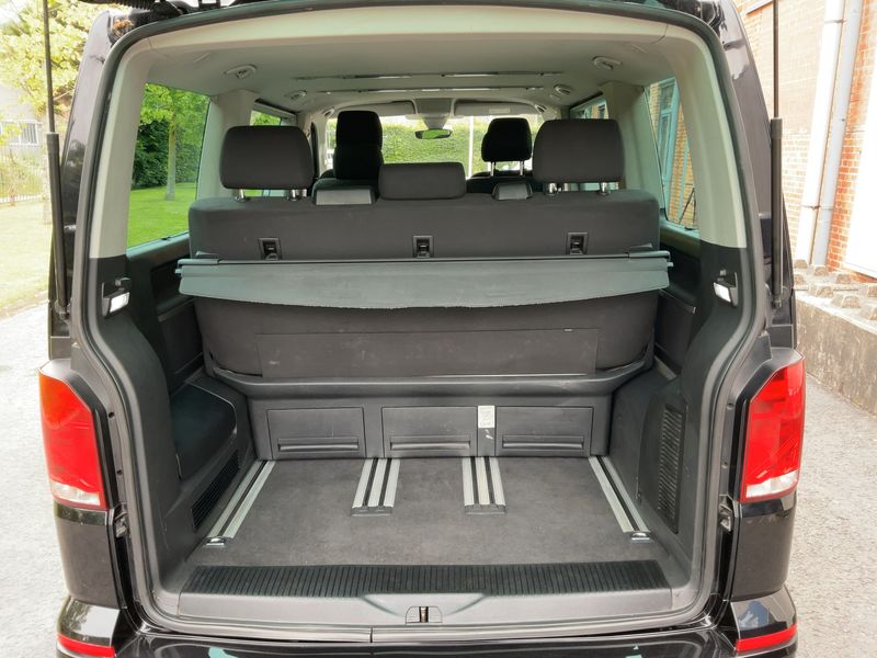 Volkswagen T6 Multivan 2.0 TDI Comfortline FWD — zdjęcie 10