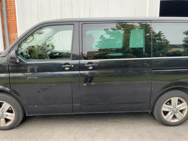 Volkswagen T6 Multivan 2.0 TDI Comfortline FWD — zdjęcie 4