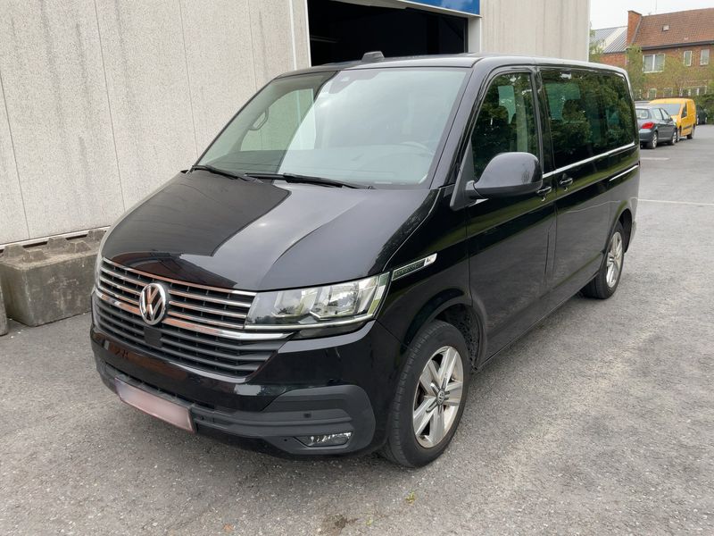 Volkswagen T6 Multivan 2.0 TDI Comfortline FWD — zdjęcie 1
