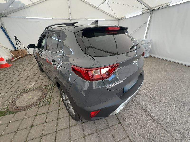 Kia Stonic 1.0 TGDI Mild-Hybrid GT Line — zdjęcie 3