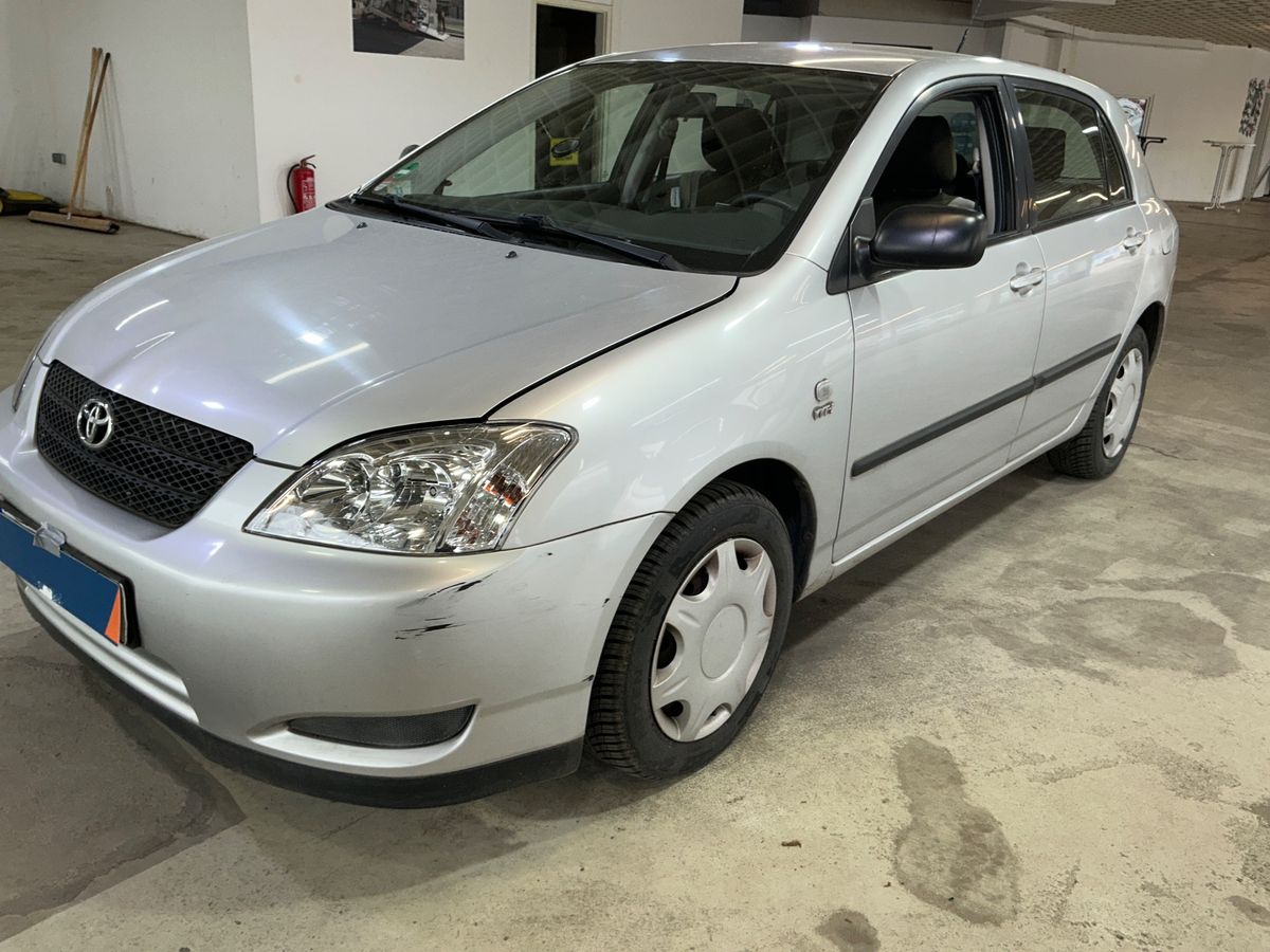 Toyota Corolla 2003