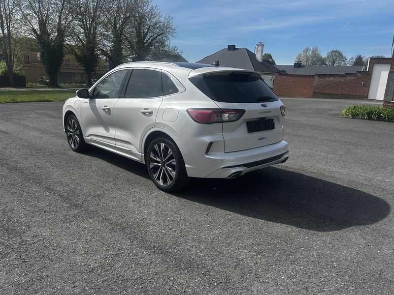 Ford Kuga 2.5 Plug-in Hybrid Vignale — zdjęcie 22
