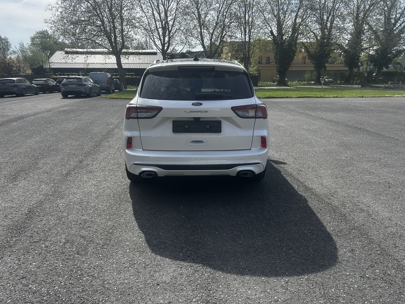 Ford Kuga 2.5 Plug-in Hybrid Vignale — zdjęcie 23