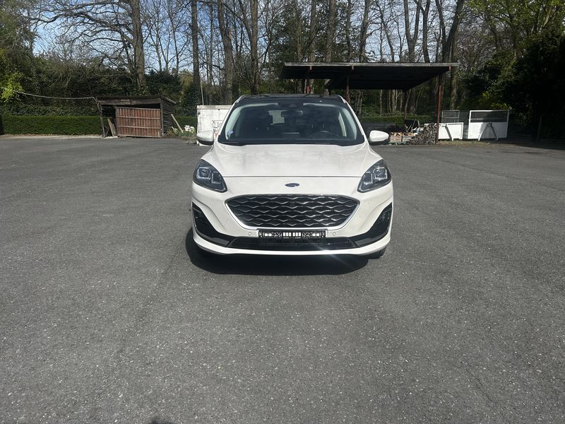 Ford Kuga 2.5 Plug-in Hybrid Vignale — zdjęcie 19
