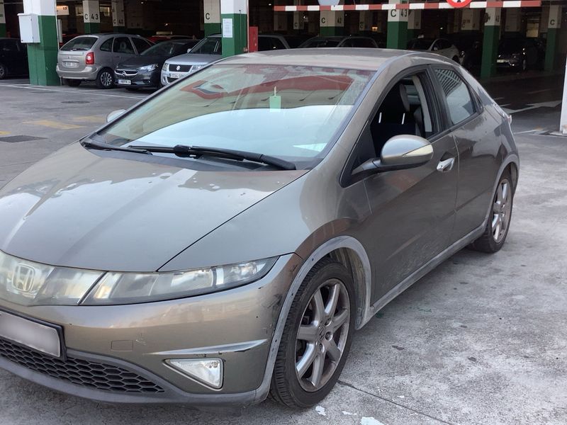 Honda Civic 1.8 VTEC Sport