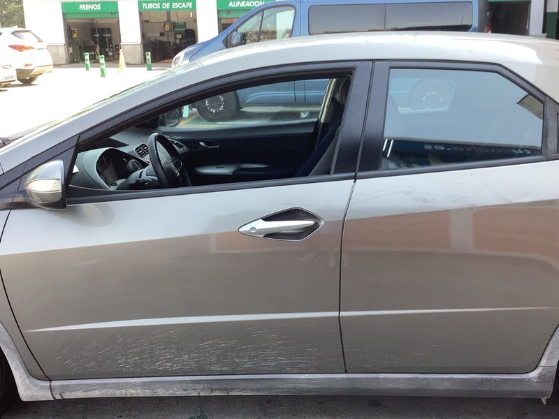 Honda Civic 1.8 VTEC Sport — zdjęcie 4