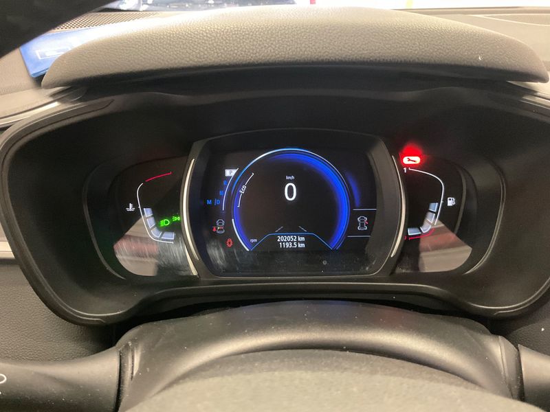 Renault Kadjar 1.5 dCi Energy Business Edition 2016 – снимка 18