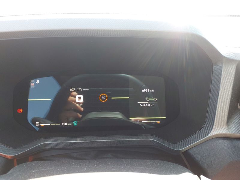 Dacia Bigster 1.2 TCe Mild-Hybrid Journey — zdjęcie 11