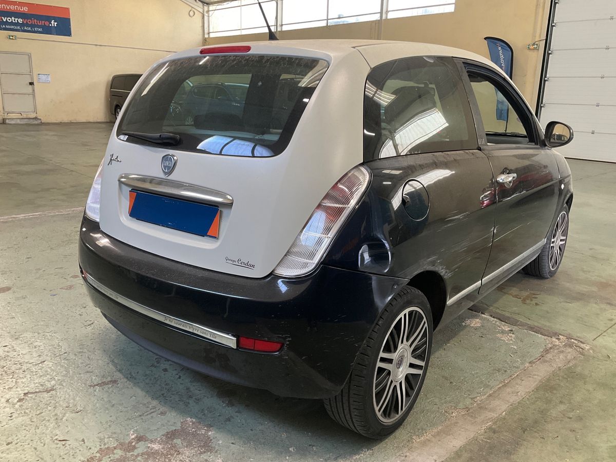 Lancia Ypsilon 1.2 Elle