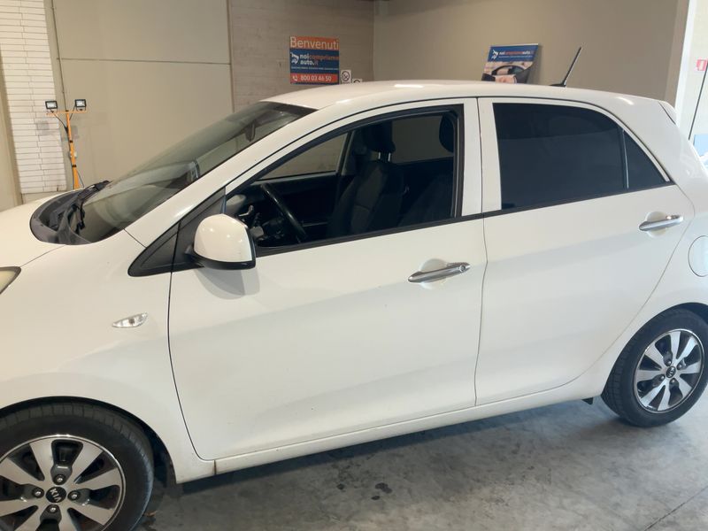 Kia Picanto 1.0 LPG Glam Collection — zdjęcie 4