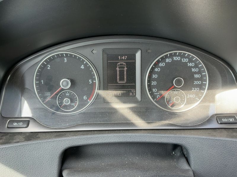 Volkswagen T5 California 2.0 TDI Beach Aufstelldach 4Motion — zdjęcie 13