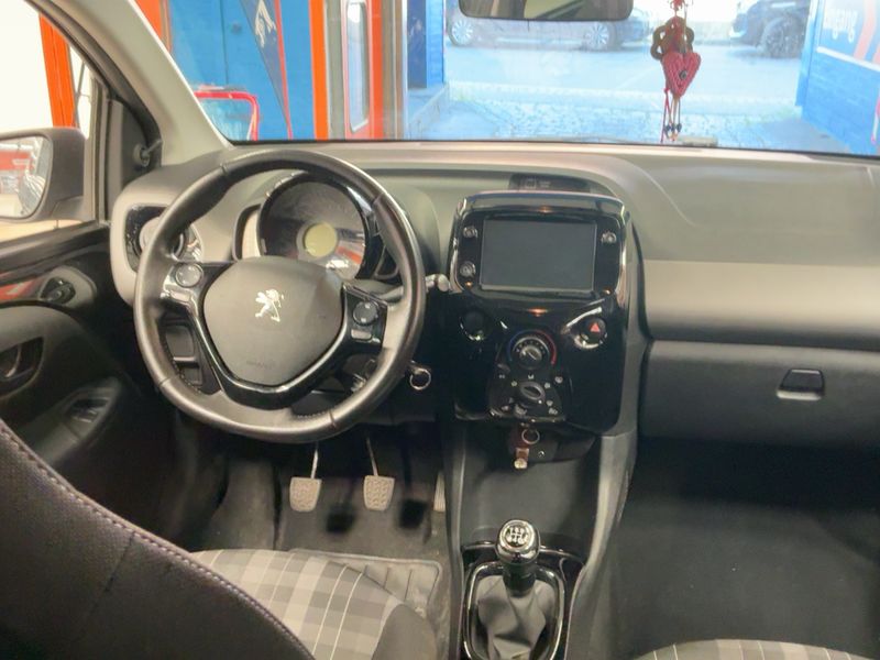 Peugeot 108 1.0 VTi TOP Style — zdjęcie 12